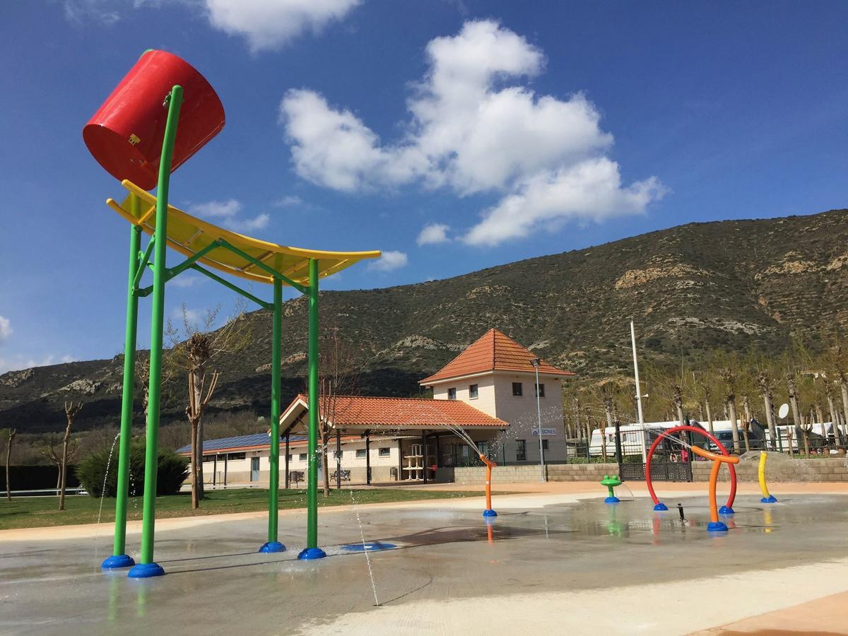 La Noguera Camping Sant Llorenc de Montgai Luaran gambar